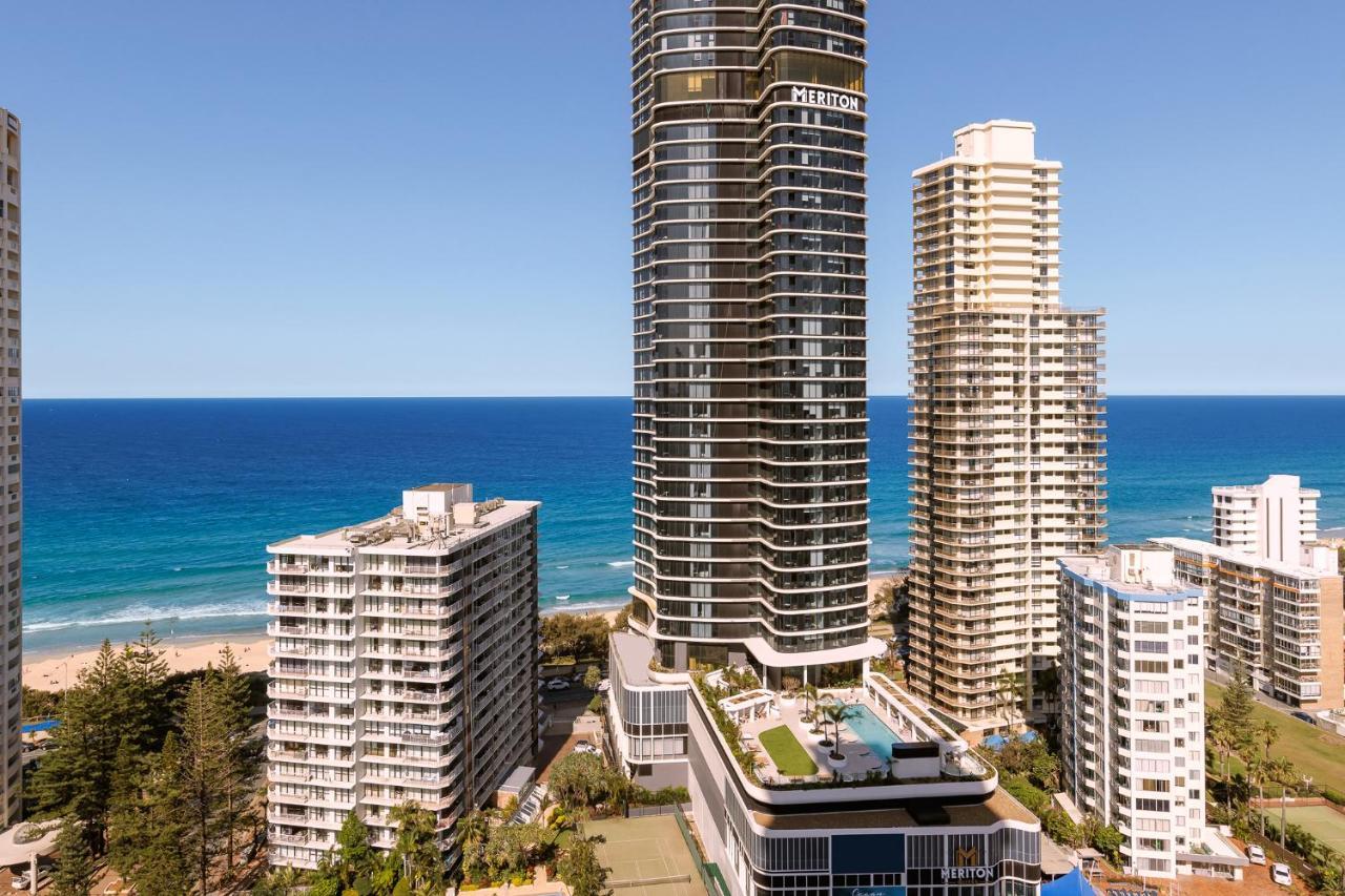 غولد كوست Meriton Suites Surfers Paradise المظهر الخارجي الصورة The Horizon Hotel